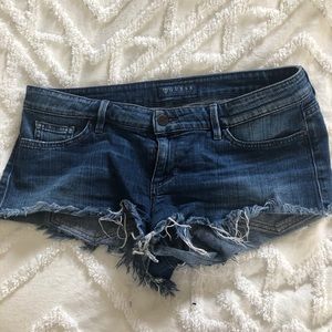 Guess low rise jean shorts size 30 distressed